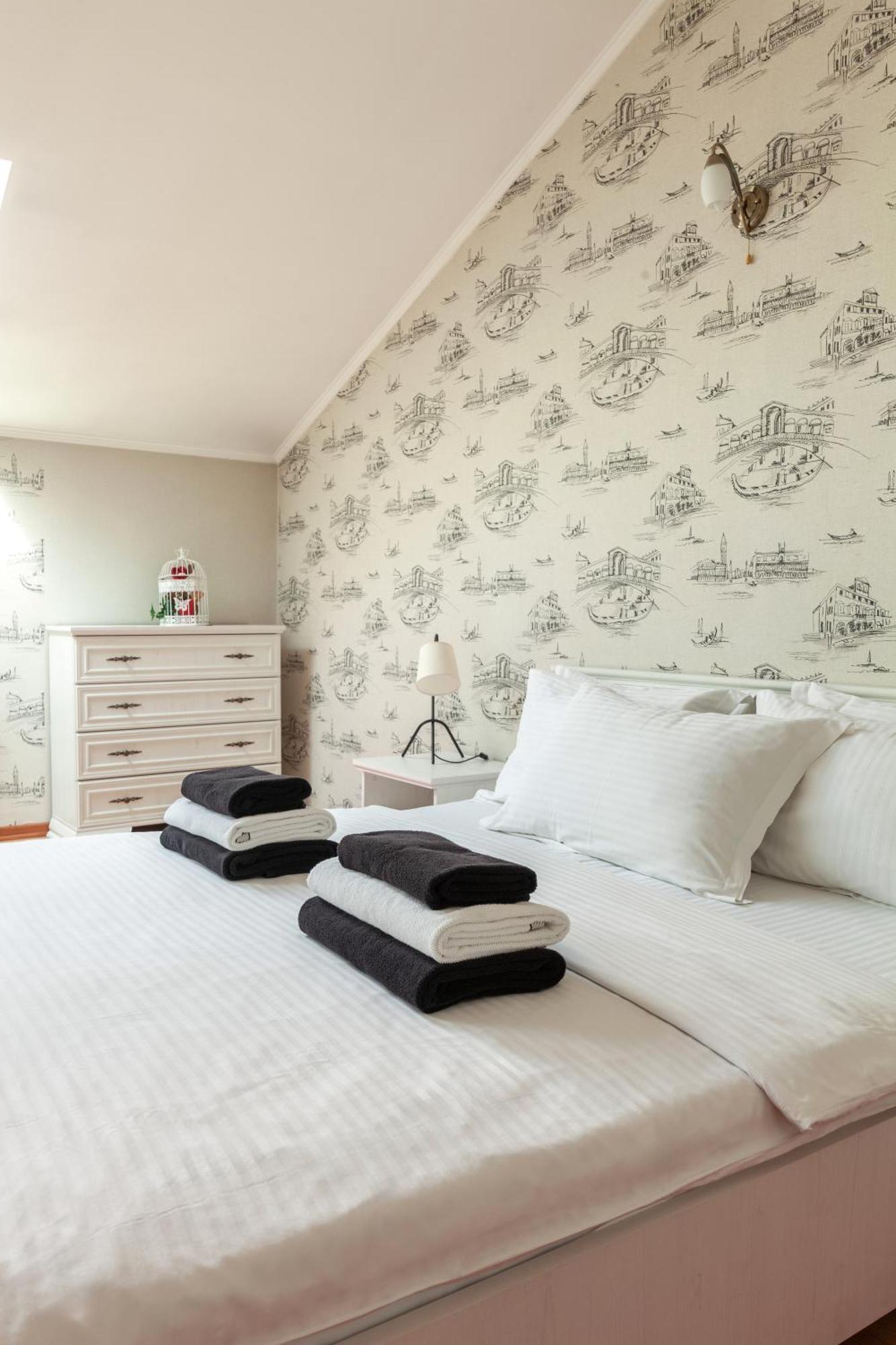 Alfa Apartments Ohiienka 17 2 Lviv Extérieur photo